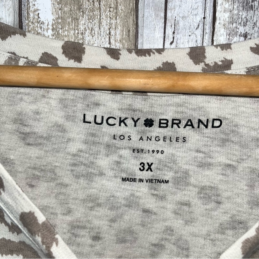 Lucky Brand Leopard Print Top 3X Plus Size Boho Oversized Tee Cream Brown - Picture 5 of 5